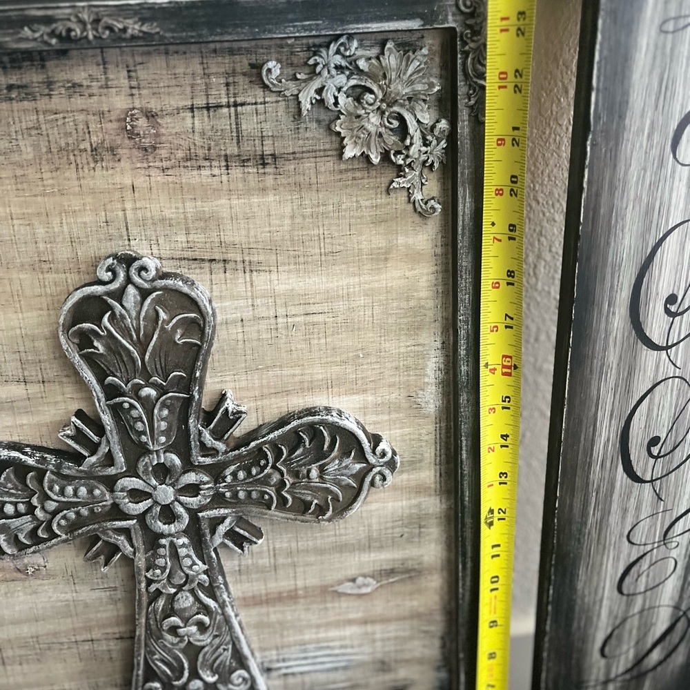 Cross Frame - Picture 2 of 3